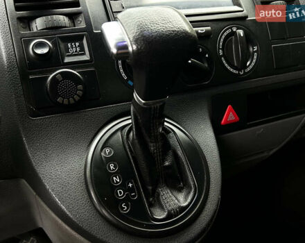 Серый Фольксваген Transporter, объемом двигателя 2.46 л и пробегом 300 тыс. км за 10799 $, фото 10 на Automoto.ua