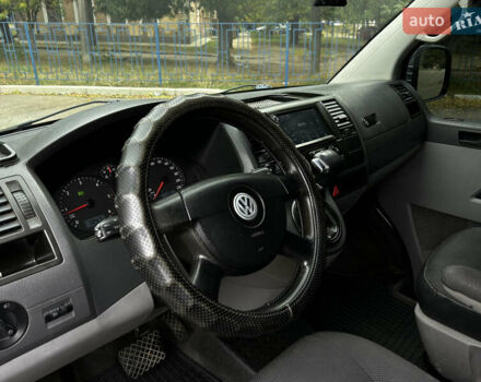 Серый Фольксваген Transporter, объемом двигателя 2.46 л и пробегом 300 тыс. км за 10799 $, фото 7 на Automoto.ua