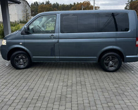 Серый Фольксваген Transporter, объемом двигателя 1.9 л и пробегом 380 тыс. км за 10500 $, фото 4 на Automoto.ua