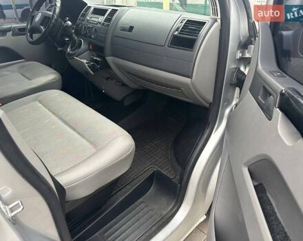 Сірий Фольксваген Transporter, об'ємом двигуна 0 л та пробігом 313 тис. км за 14100 $, фото 9 на Automoto.ua