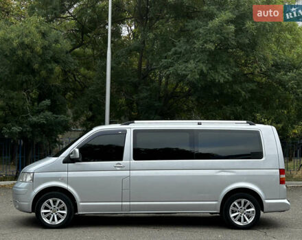 Серый Фольксваген Transporter, объемом двигателя 2.46 л и пробегом 300 тыс. км за 10799 $, фото 1 на Automoto.ua
