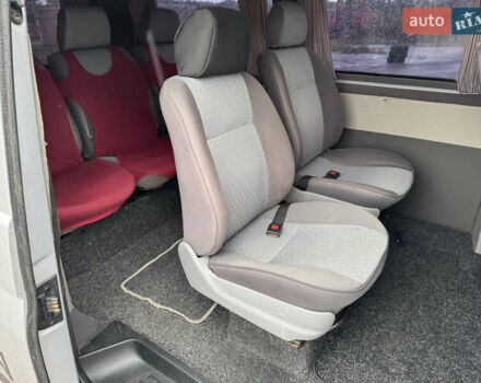 Серый Фольксваген Transporter, объемом двигателя 2.5 л и пробегом 267 тыс. км за 10650 $, фото 17 на Automoto.ua