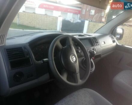 Серый Фольксваген Transporter, объемом двигателя 2.46 л и пробегом 420 тыс. км за 9800 $, фото 7 на Automoto.ua