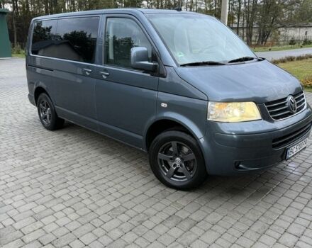 Серый Фольксваген Transporter, объемом двигателя 1.9 л и пробегом 380 тыс. км за 10500 $, фото 2 на Automoto.ua