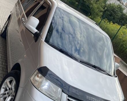 Серый Фольксваген Transporter, объемом двигателя 2.5 л и пробегом 376 тыс. км за 9000 $, фото 2 на Automoto.ua