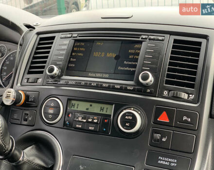 Серый Фольксваген Transporter, объемом двигателя 2.5 л и пробегом 352 тыс. км за 14455 $, фото 42 на Automoto.ua