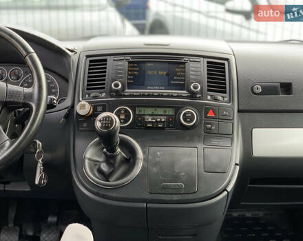 Серый Фольксваген Transporter, объемом двигателя 2.5 л и пробегом 352 тыс. км за 14455 $, фото 55 на Automoto.ua