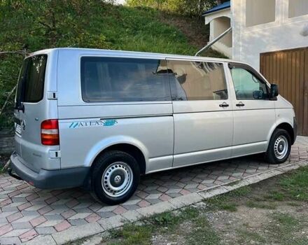 Серый Фольксваген Transporter, объемом двигателя 2.5 л и пробегом 370 тыс. км за 9500 $, фото 5 на Automoto.ua