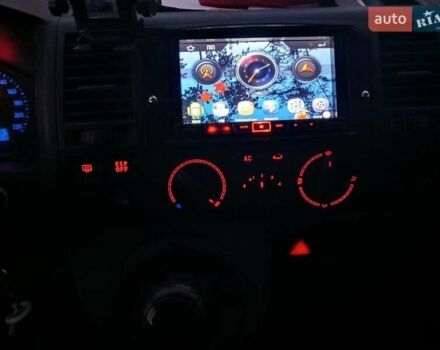 Серый Фольксваген Transporter, объемом двигателя 2.46 л и пробегом 330 тыс. км за 9000 $, фото 9 на Automoto.ua