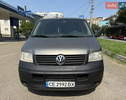 Серый Фольксваген Transporter, объемом двигателя 1.9 л и пробегом 280 тыс. км за 8200 $, фото 1 на Automoto.ua