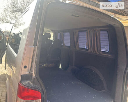 Сірий Фольксваген Transporter, об'ємом двигуна 2.46 л та пробігом 325 тис. км за 10300 $, фото 45 на Automoto.ua