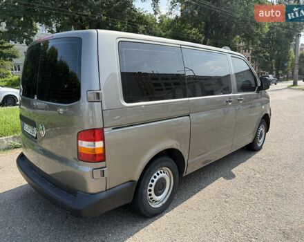 Серый Фольксваген Transporter, объемом двигателя 1.9 л и пробегом 280 тыс. км за 8200 $, фото 3 на Automoto.ua
