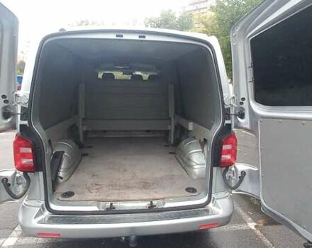 Серый Фольксваген Transporter, объемом двигателя 1.97 л и пробегом 245 тыс. км за 16000 $, фото 14 на Automoto.ua