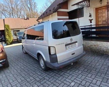Серый Фольксваген Transporter, объемом двигателя 2.46 л и пробегом 330 тыс. км за 9000 $, фото 2 на Automoto.ua