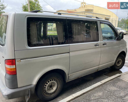 Сірий Фольксваген Transporter, об'ємом двигуна 1.9 л та пробігом 320 тис. км за 12000 $, фото 2 на Automoto.ua