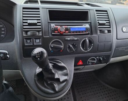 Серый Фольксваген Transporter, объемом двигателя 1.9 л и пробегом 180 тыс. км за 7500 $, фото 20 на Automoto.ua