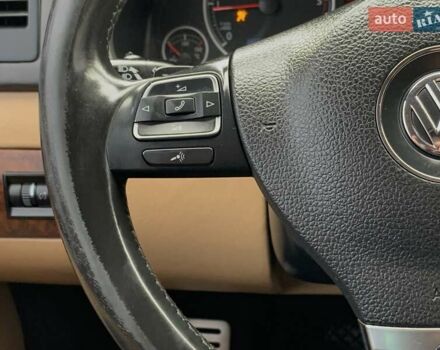 Серый Фольксваген Transporter, объемом двигателя 2.5 л и пробегом 234 тыс. км за 11955 $, фото 43 на Automoto.ua