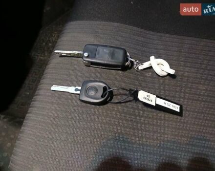 Серый Фольксваген Transporter, объемом двигателя 2.46 л и пробегом 330 тыс. км за 9000 $, фото 6 на Automoto.ua