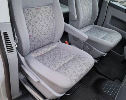 Серый Фольксваген Transporter, объемом двигателя 1.9 л и пробегом 180 тыс. км за 7500 $, фото 14 на Automoto.ua