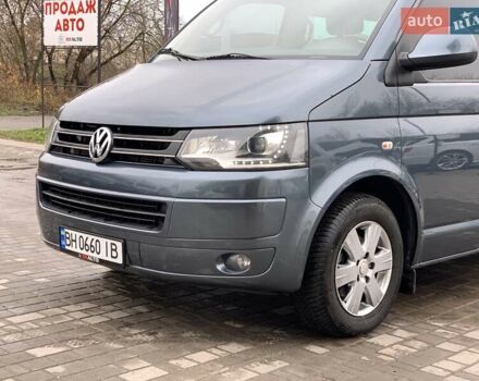 Серый Фольксваген Transporter, объемом двигателя 2.5 л и пробегом 234 тыс. км за 11955 $, фото 3 на Automoto.ua