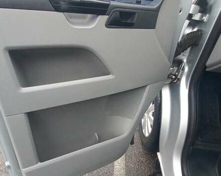 Серый Фольксваген Transporter, объемом двигателя 1.97 л и пробегом 245 тыс. км за 16000 $, фото 9 на Automoto.ua