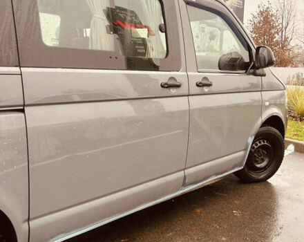 Серый Фольксваген Transporter, объемом двигателя 1.97 л и пробегом 338 тыс. км за 10700 $, фото 4 на Automoto.ua