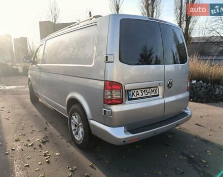 Серый Фольксваген Transporter, объемом двигателя 1.97 л и пробегом 430 тыс. км за 8500 $, фото 3 на Automoto.ua