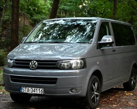 Серый Фольксваген Transporter, объемом двигателя 2 л и пробегом 188 тыс. км за 8900 $, фото 2 на Automoto.ua