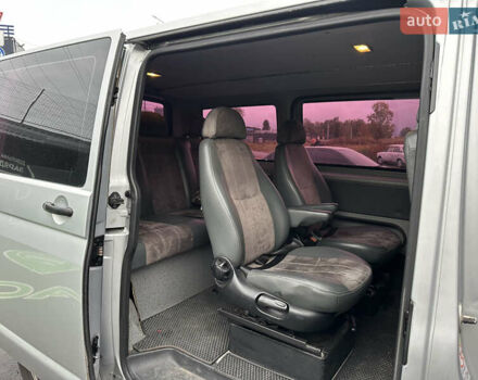 Серый Фольксваген Transporter, объемом двигателя 1.97 л и пробегом 320 тыс. км за 13200 $, фото 5 на Automoto.ua