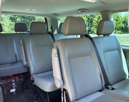 Серый Фольксваген Transporter, объемом двигателя 1.97 л и пробегом 330 тыс. км за 12500 $, фото 4 на Automoto.ua