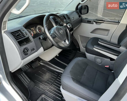 Серый Фольксваген Transporter, объемом двигателя 2 л и пробегом 190 тыс. км за 17500 $, фото 34 на Automoto.ua