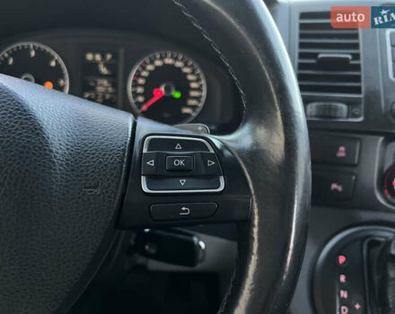 Серый Фольксваген Transporter, объемом двигателя 2 л и пробегом 190 тыс. км за 17500 $, фото 44 на Automoto.ua