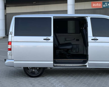Серый Фольксваген Transporter, объемом двигателя 2 л и пробегом 190 тыс. км за 17500 $, фото 10 на Automoto.ua