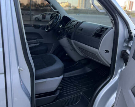 Серый Фольксваген Transporter, объемом двигателя 2 л и пробегом 190 тыс. км за 17500 $, фото 26 на Automoto.ua