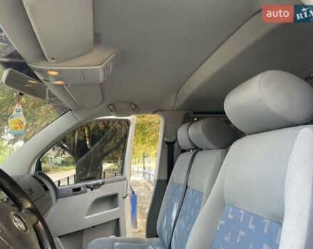 Сірий Фольксваген Transporter, об'ємом двигуна 1.97 л та пробігом 327 тис. км за 14300 $, фото 3 на Automoto.ua