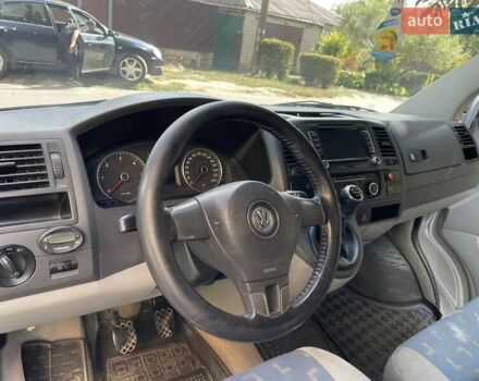 Сірий Фольксваген Transporter, об'ємом двигуна 1.97 л та пробігом 327 тис. км за 14300 $, фото 4 на Automoto.ua