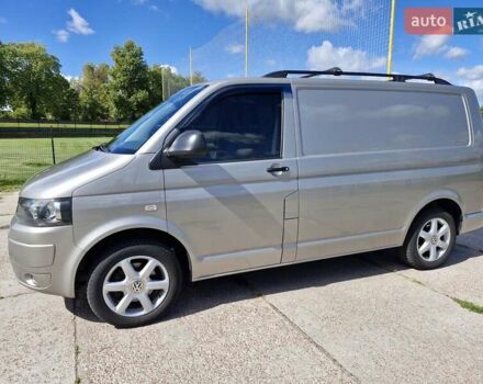 Сірий Фольксваген Transporter, об'ємом двигуна 1.97 л та пробігом 299 тис. км за 16800 $, фото 22 на Automoto.ua