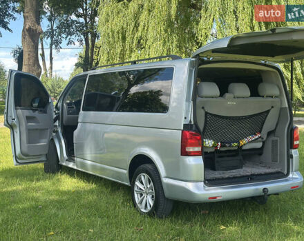 Серый Фольксваген Transporter, объемом двигателя 2 л и пробегом 321 тыс. км за 15500 $, фото 3 на Automoto.ua