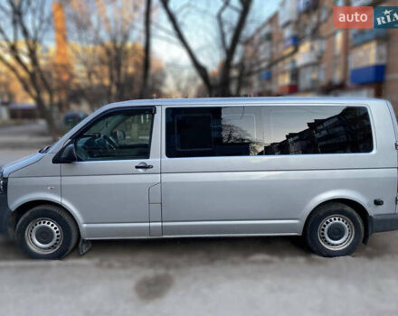 Серый Фольксваген Transporter, объемом двигателя 2 л и пробегом 365 тыс. км за 13800 $, фото 5 на Automoto.ua