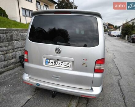 Сірий Фольксваген Transporter, об'ємом двигуна 1.97 л та пробігом 255 тис. км за 17697 $, фото 2 на Automoto.ua