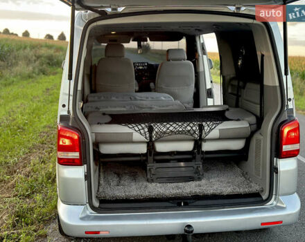 Серый Фольксваген Transporter, объемом двигателя 2 л и пробегом 321 тыс. км за 15500 $, фото 20 на Automoto.ua