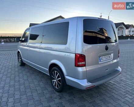 Сірий Фольксваген Transporter, об'ємом двигуна 2 л та пробігом 359 тис. км за 15943 $, фото 5 на Automoto.ua