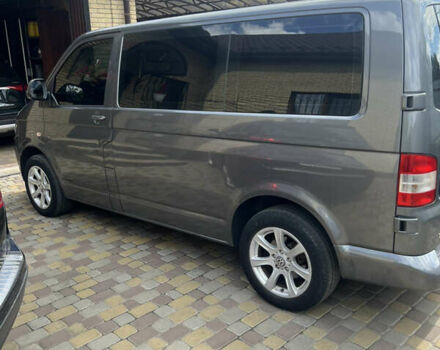Серый Фольксваген Transporter, объемом двигателя 1.97 л и пробегом 276 тыс. км за 18500 $, фото 8 на Automoto.ua
