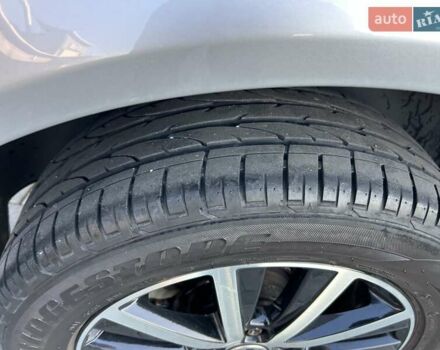 Сірий Фольксваген Transporter, об'ємом двигуна 2 л та пробігом 359 тис. км за 15943 $, фото 10 на Automoto.ua