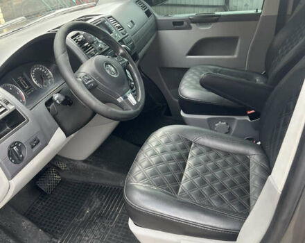 Серый Фольксваген Transporter, объемом двигателя 1.97 л и пробегом 276 тыс. км за 18500 $, фото 12 на Automoto.ua