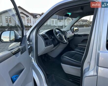 Сірий Фольксваген Transporter, об'ємом двигуна 2 л та пробігом 359 тис. км за 15943 $, фото 12 на Automoto.ua