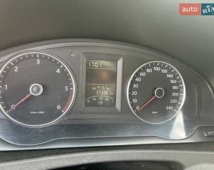 Сірий Фольксваген Transporter, об'ємом двигуна 2 л та пробігом 374 тис. км за 13000 $, фото 4 на Automoto.ua