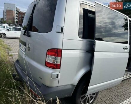 Сірий Фольксваген Transporter, об'ємом двигуна 2 л та пробігом 374 тис. км за 13000 $, фото 7 на Automoto.ua