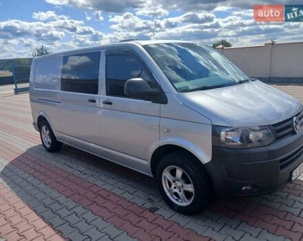 Серый Фольксваген Transporter, объемом двигателя 1.97 л и пробегом 277 тыс. км за 14000 $, фото 4 на Automoto.ua