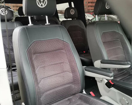 Серый Фольксваген Transporter, объемом двигателя 2 л и пробегом 237 тыс. км за 18800 $, фото 4 на Automoto.ua